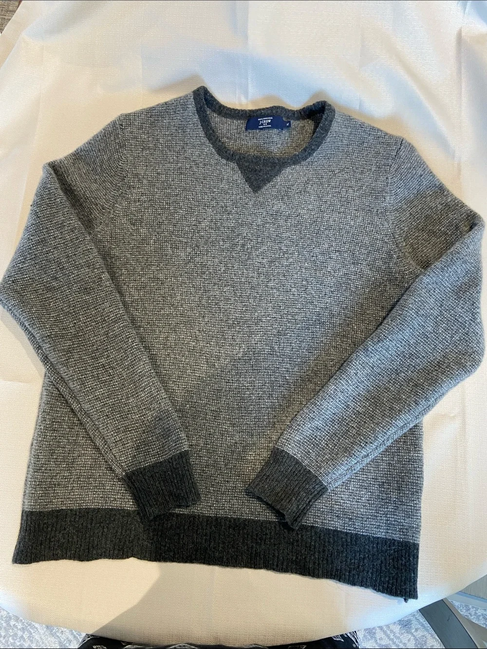 J. Crew Men’s Gray 100% Wool Sweater with Dark Trim. Size XL